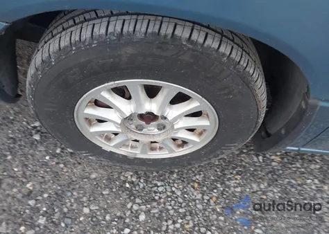 2001 Ford Windstar Lx z USA, uszkodzony, nr VIN 2FMZA51461BA04682